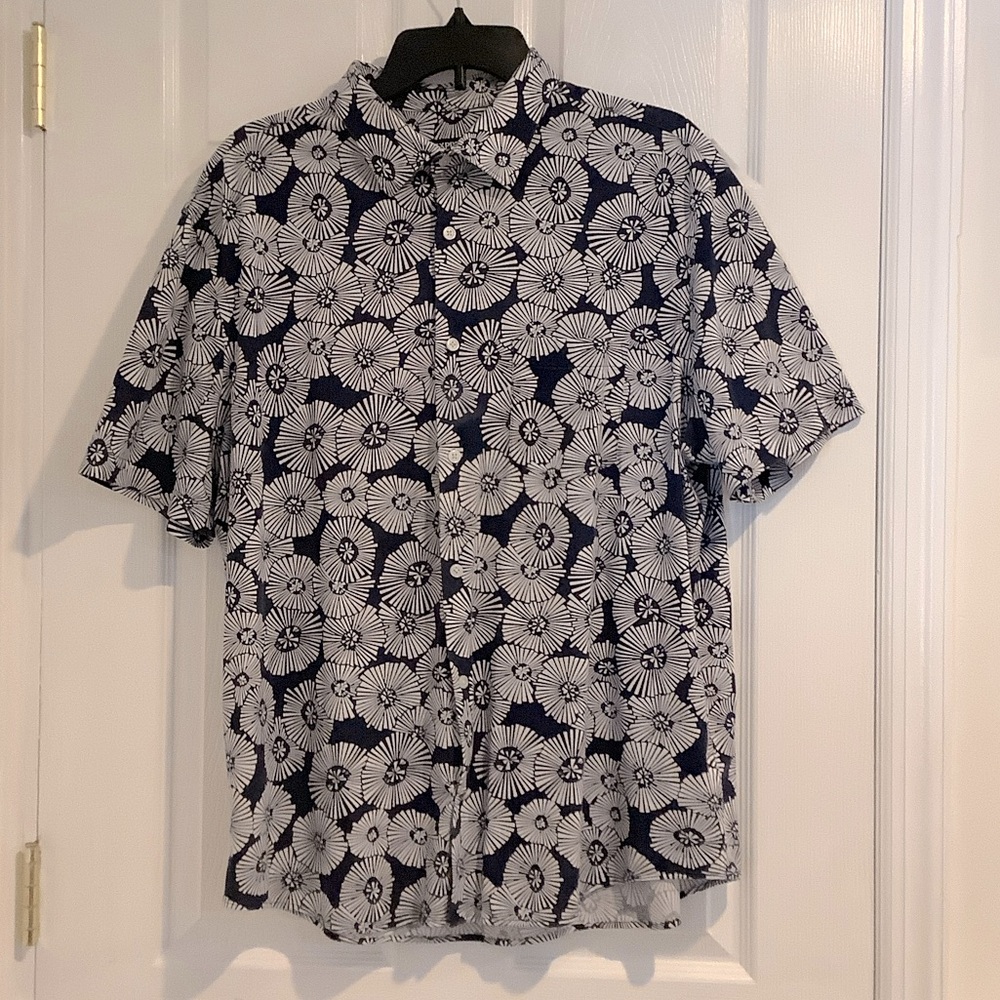 OLD NAVY Mens Navy Blue/White Resortwear Floral Beach Vacation Hawaiian Shirt XL